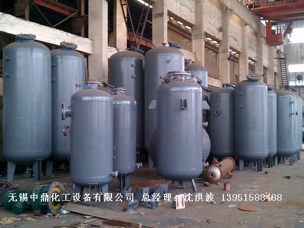 不銹鋼立式儲(chǔ)罐、碳鋼立式儲(chǔ)罐、立式儲(chǔ)罐 