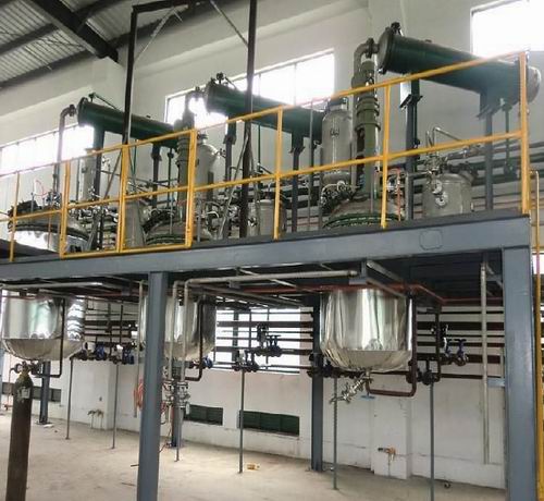 不飽和樹脂反應(yīng)釜、不飽和聚酯反應(yīng)釜 酚醛樹脂反應(yīng)釜 樹脂反應(yīng)釜